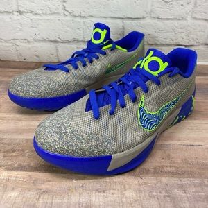 NIKE KEVIN DURANT men Size 9.5 Great Condition